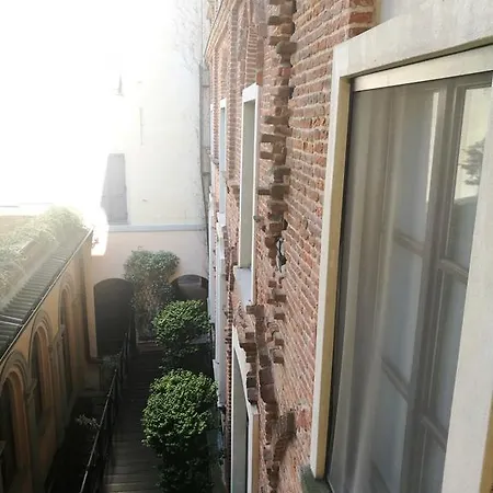 Loft Center
